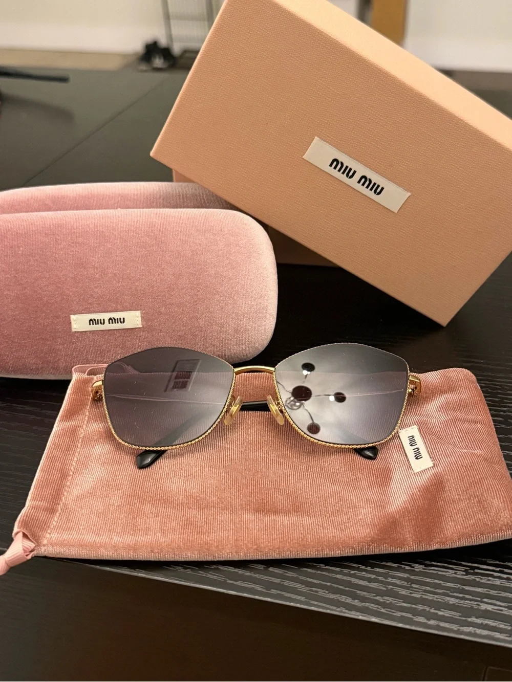 Miu Miu MU 60VS
